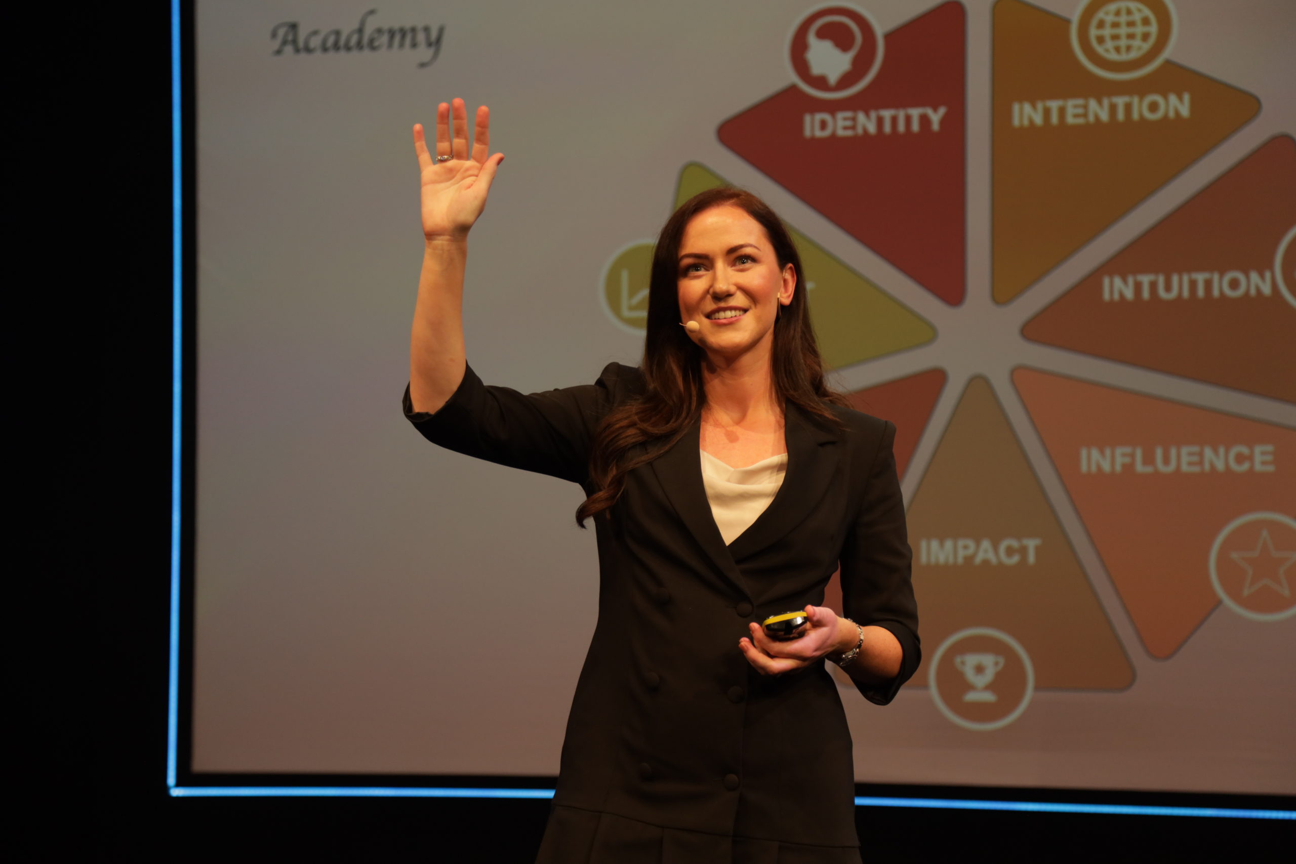 Laura Tynan womens business wealth coach london speaker podcast